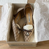 Manolo Blahnik heels (36)